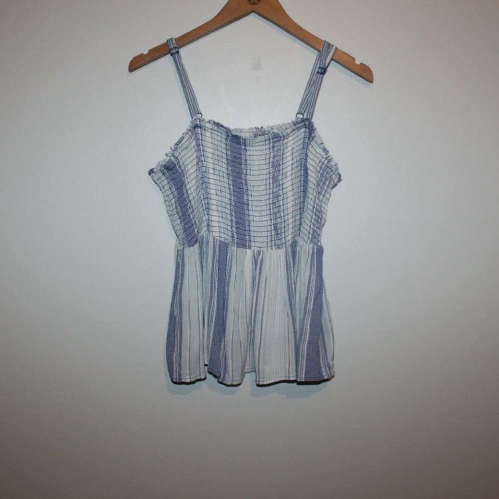 Torrid Blue Striped Gauze Smocked Cami Blue Top Women's Plus Size 1 1X H12385 - Picture 3 of 11